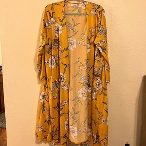 Yellow lightweight sweater duster